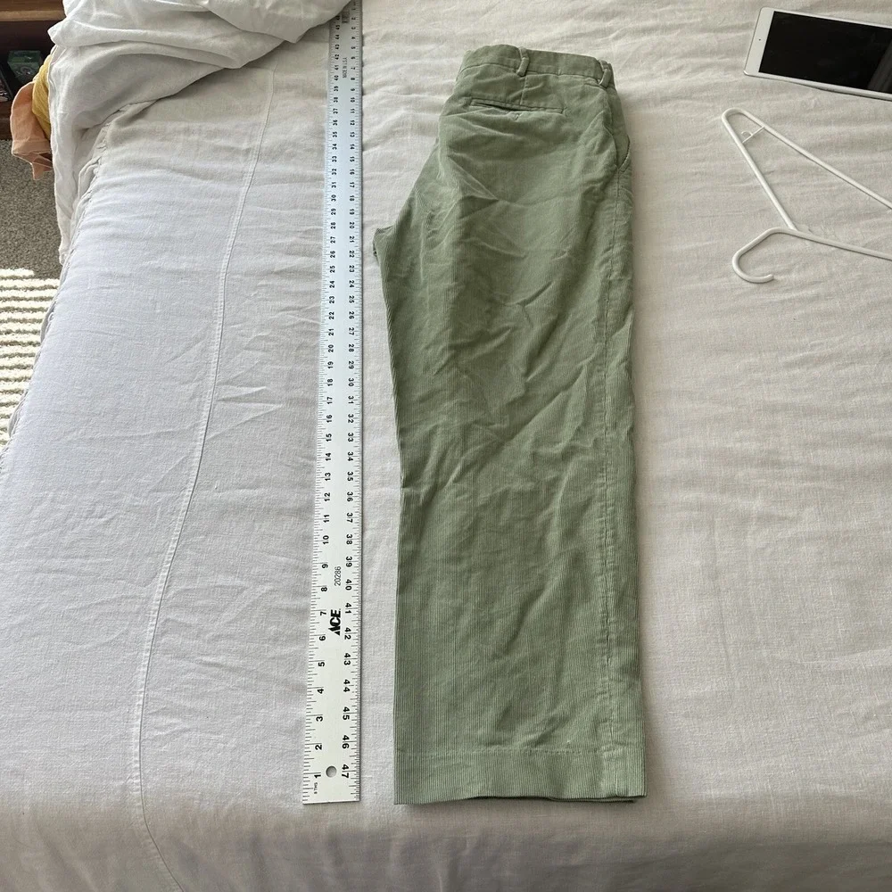 Lands End Mens Sage‎ Green Corduroy Pants Straight Leg 35x28 Cotton Chinos